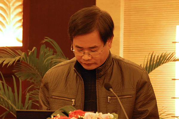 南陽(yáng)市園林局樊濤到會(huì)發(fā)言