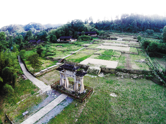 湖北恩施唐崖土司城遺址衙署區(qū)全景