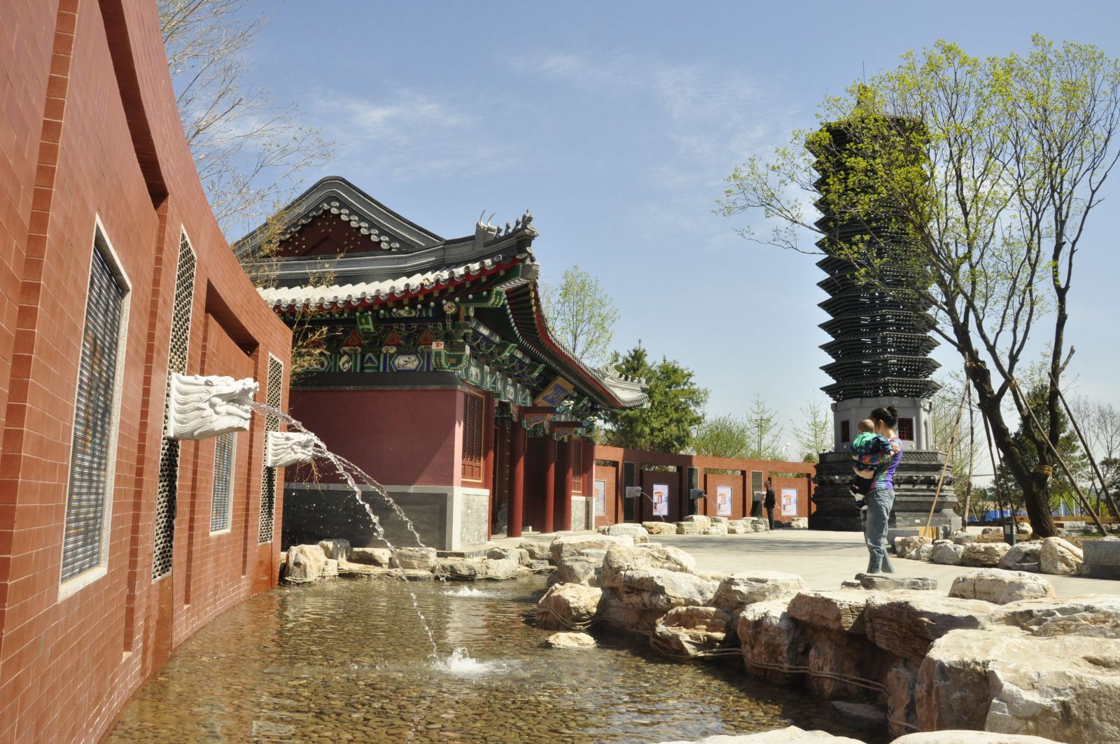2016園冶杯專業(yè)獎(jiǎng)參賽項(xiàng)目：北京大學(xué)國(guó)際醫(yī)院景觀工程設(shè)計(jì)