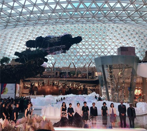 澳門呈現“華源”藝術展：“夜游”當代藝術的園林