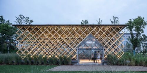 從“工業(yè)銹帶”到“生活秀帶”:黃浦江岸線轉(zhuǎn)型記