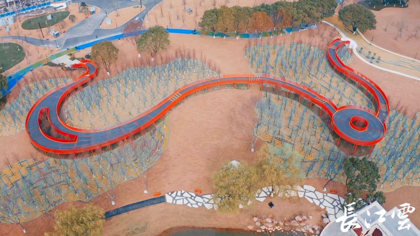 科技感十足 武漢首座5G公園亮相