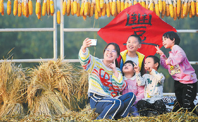 鄉(xiāng)村旅游：從靠山水到賣場(chǎng)景 從賣特產(chǎn)到拼創(chuàng)意