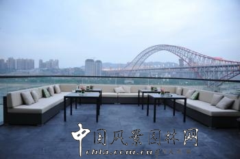 重慶鵬匯CBD項目示范區及會所景觀設計