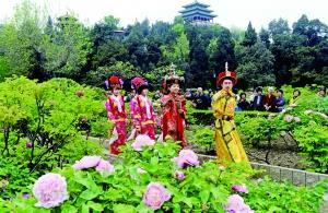 北京各公園五一恢復(fù)平日票價 年票或恢復(fù)使用