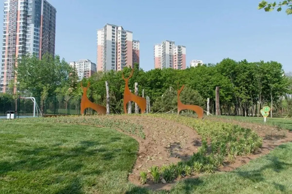 北京：綠隔公園將開辟自然帶 為野生動植物留樂土  　　